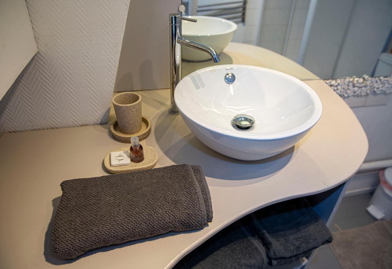 The Private Apartment Roissy 15 Min Parc Asterix Chantilly La Chapelle-en-Serval Luaran gambar